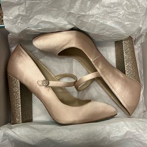 Blue by Betsey Johnson Kate Heels ✨🤍